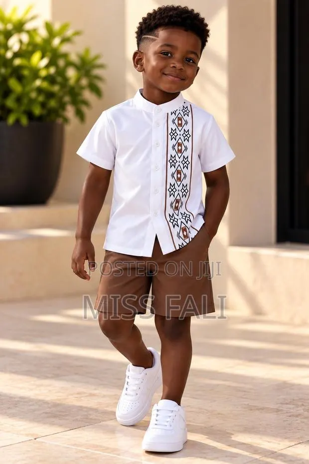 Little Heritage Set. 4-5Years · Photo 1