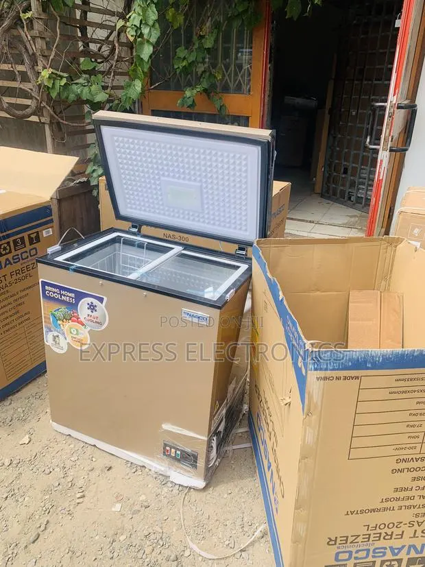 Ultra Sleek Nasco 150L Chest Freezer (NAS-200FL-G)single Door · Photo 1