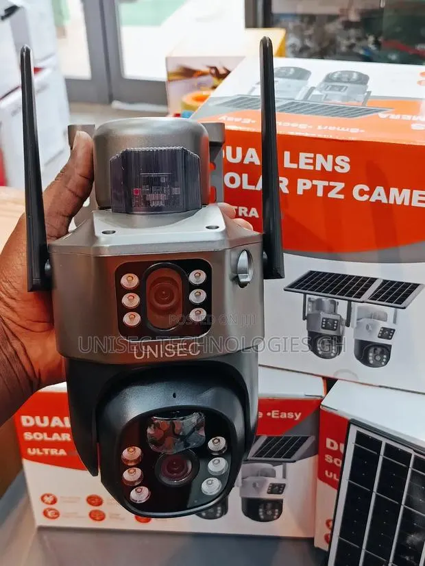 Ultra Hd Dual Lens Solar · Photo 1