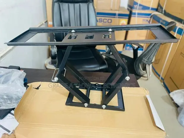 A M 40"-80" Flat Panel LCD/LED TV Wall Bracket - Model TH-119B · Photo 1