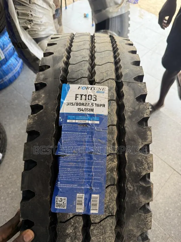315/80 R22.5 Fortune Tyres Available Nee · Photo 1