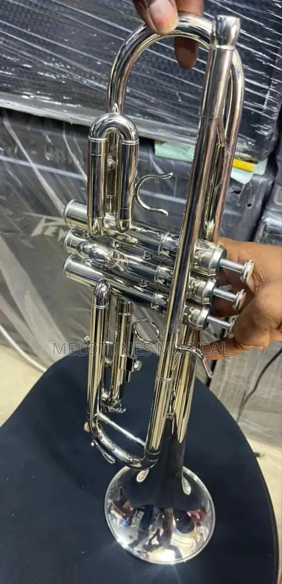 Simba Professional 72 Bb Trumpet · Photo 1