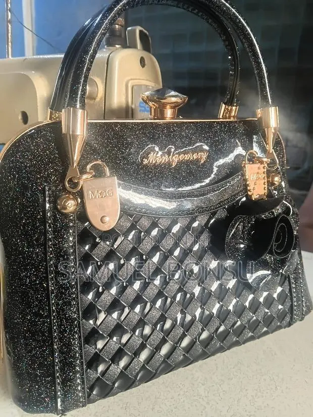 Nice Bags for Sale · Photo 1