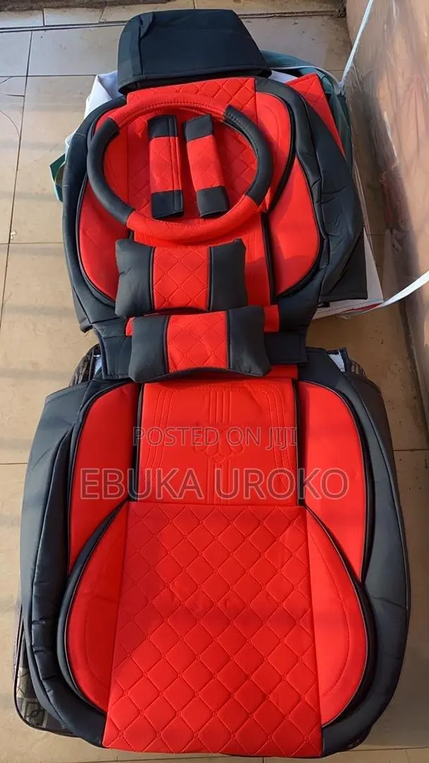 Universal Seat Cover · Photo 1