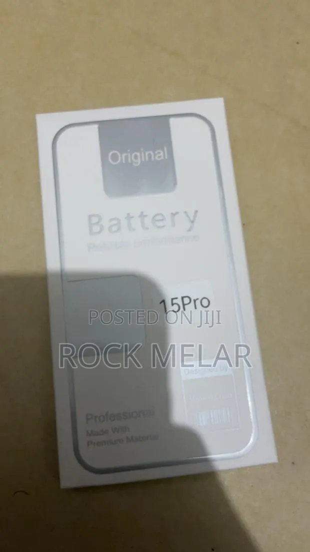 iPhone 15 Pro Battery · Photo 1