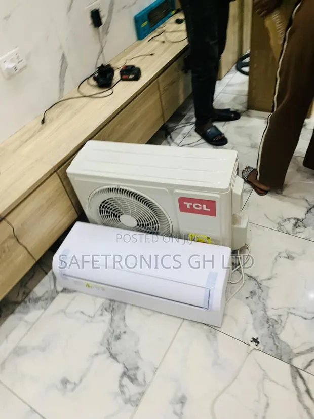 TCL High Quality 1.5 Horsepower Split Type Ac · Photo 1