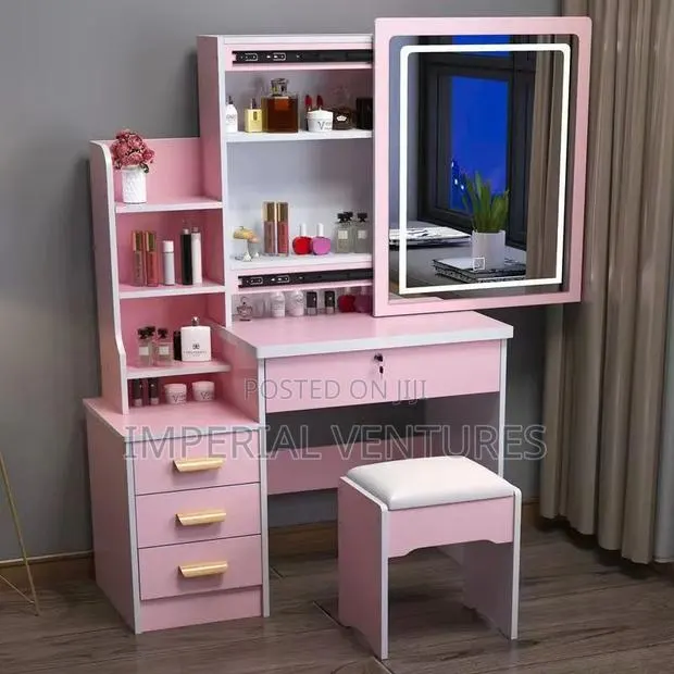 Pink Quality Led Light Dresser · Photo 1