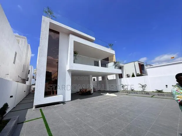 5bdrm Duplex in Ashaley Botwe, School Junction for sale · Photo 1