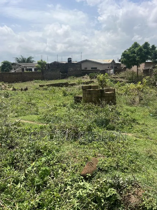 Half Plot of Land for Sale at Ablekuma · Photo 1