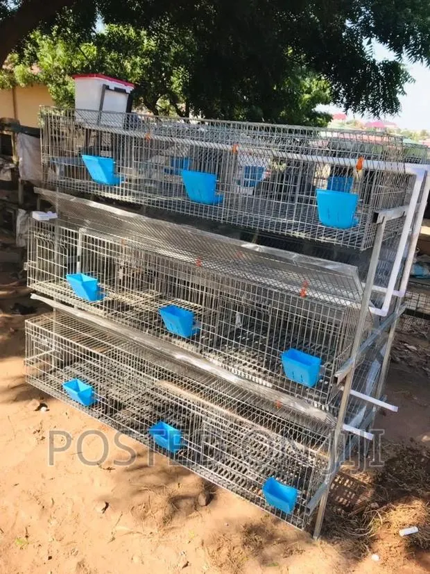 Galvanized Rabbit Cage · Photo 1