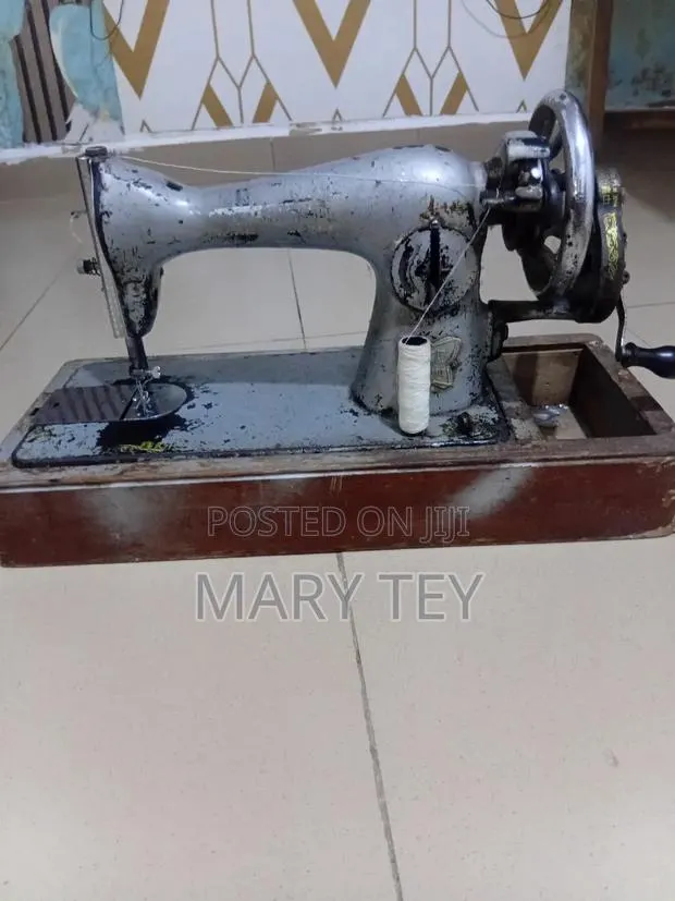 Ssewing Machine · Photo 1