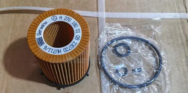 Benz C250 Oil Filter · Photo 1
