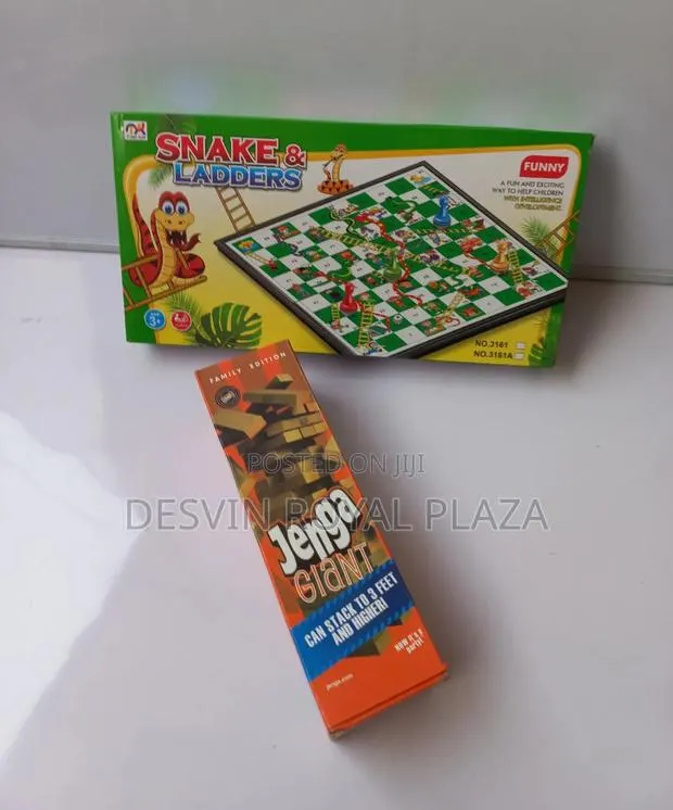 Jenga + Snake and Ladders · Photo 1