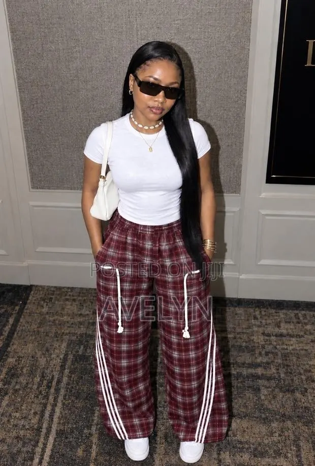 Women’s 2 Pieces Set · Photo 1