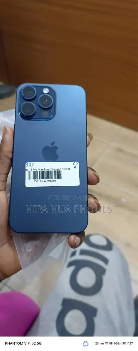 Apple iPhone 15 Pro Max 512 GB Blue · Photo 1