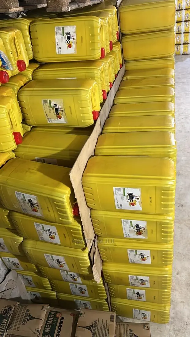 Food Commodities. Sugar, Oil, Rice. Hit Me Up for Wholesale · Photo 1