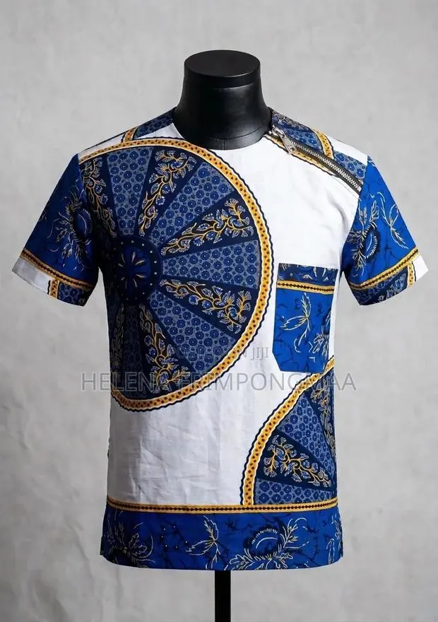 Shoulder to Neck Zip Closure Men's Shirt · Photo 1