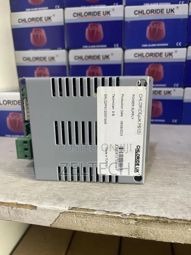 Chloride UK Power Supply 2 Zone, 4 Zone, 8 Zone · Photo 1