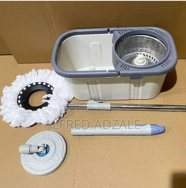 6-in-1 Spinning Mop Set · Photo 1