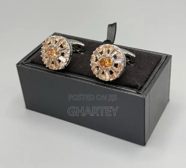 Unique Stylish Men’S Luxury Cufflinks · Photo 1