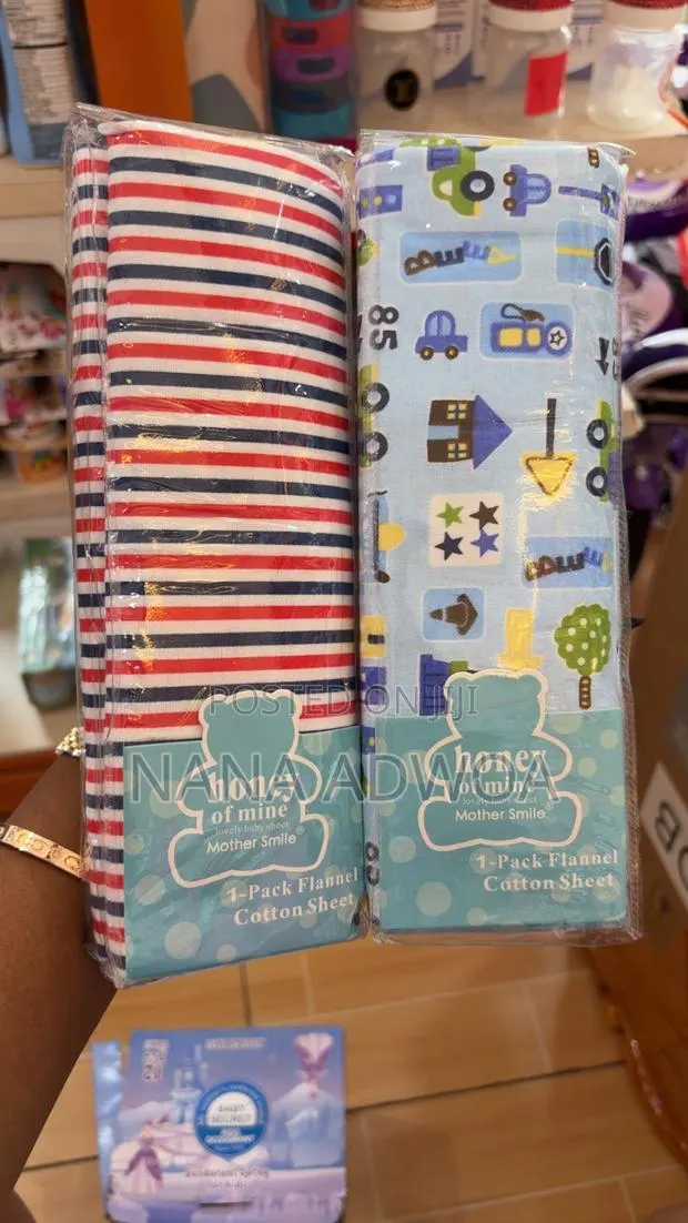 1 Pack Flannel Cotsheet · Photo 1