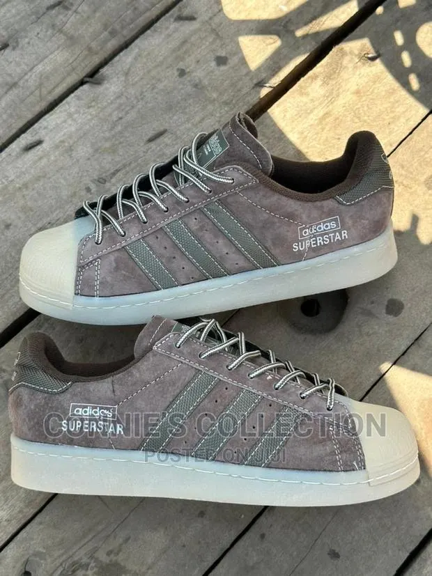 Adidas Superstar · Photo 1