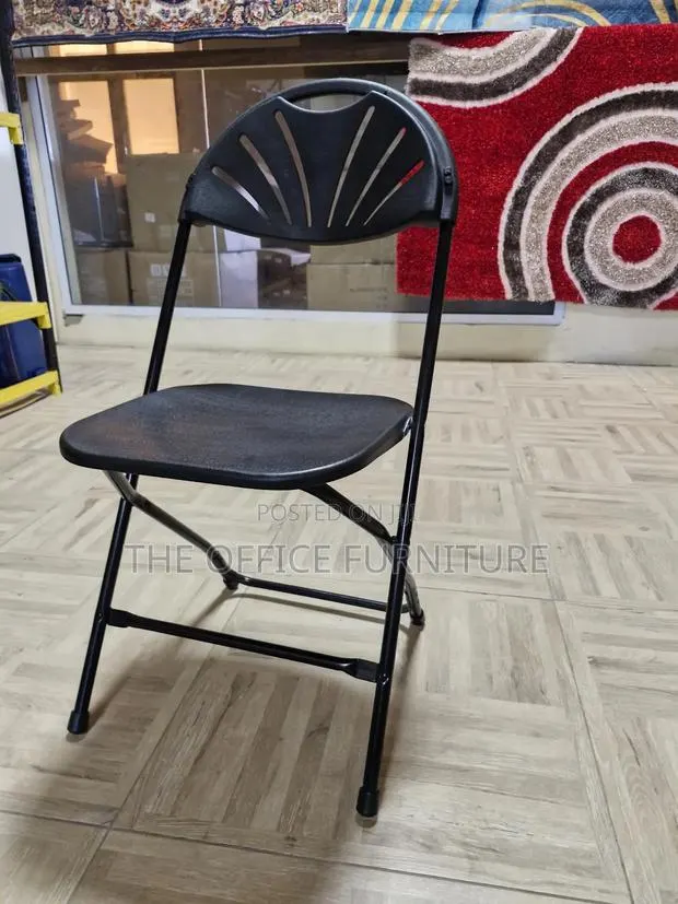 Event Chairs (Fan Back) · Photo 1