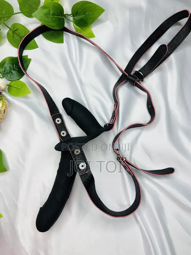 Remote Control Dual Penetration Strap-On · Photo 1