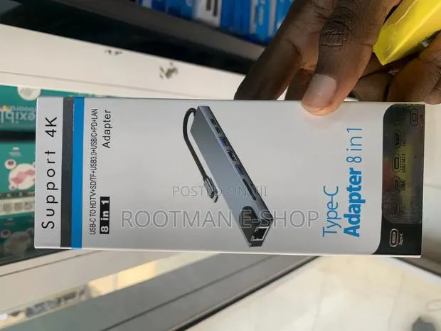 8 in 1 USB C Adapter · Photo 1