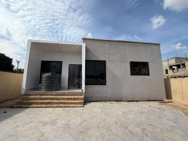 3bdrm House in Pantang, Boi for sale · Photo 1