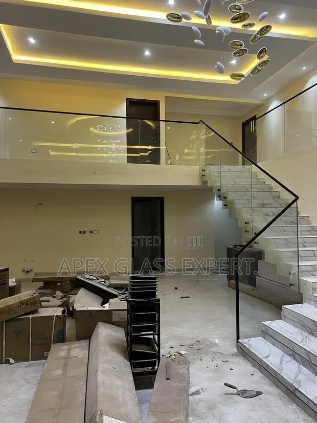 Staircase Balustrades. · Photo 1