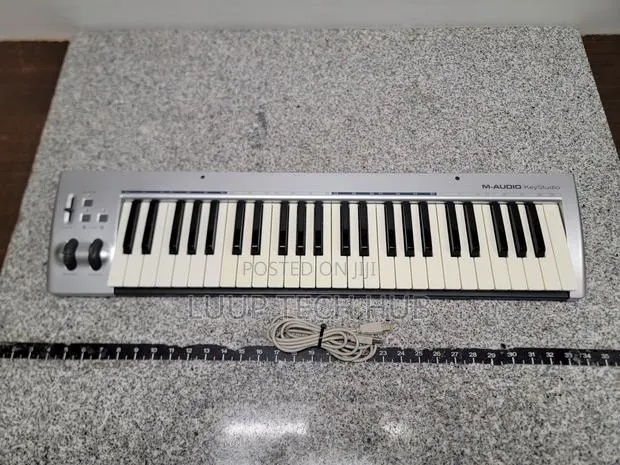 M Audio Keyrig 49 Studio Midi Keyboard · Photo 1
