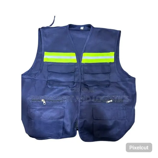 Khaki Reflector Vest · Photo 1