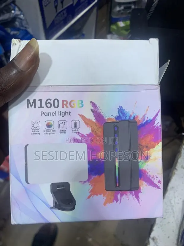 M160 RGB Panel Light · Photo 1