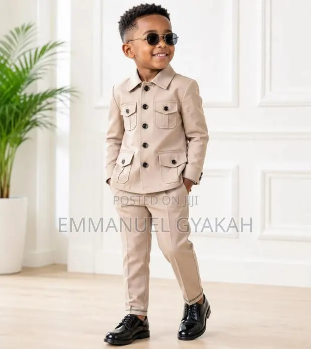Quality Boy's Political and 3-Piece Suit · Photo 1
