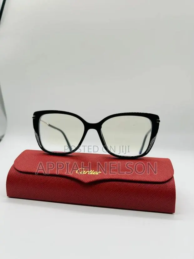 Original Medicated Lenses/Spectacles And Frames · Photo 1