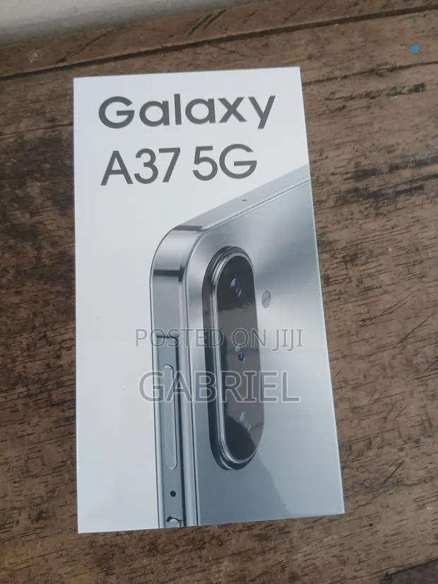 New Samsung Galaxy A37 256 GB Blue · Photo 1