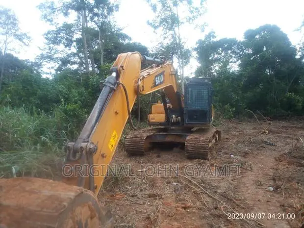 Sany215 for Sale · Photo 1