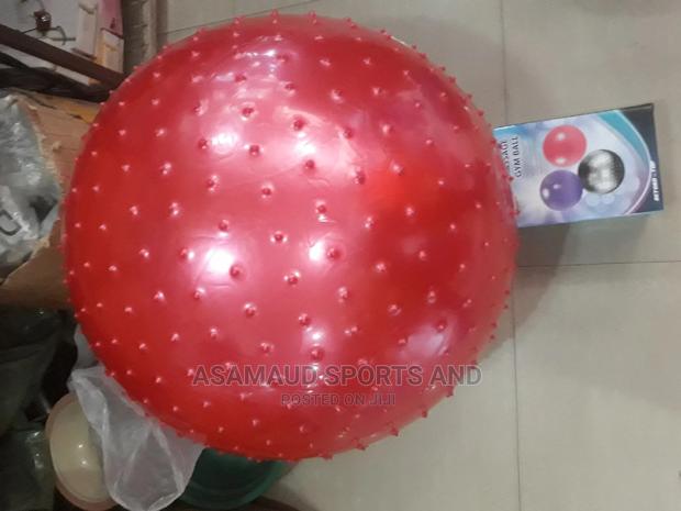Original Yoga Ball at Cool Price · Photo 1