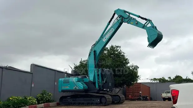 Kobelco Excavator · Photo 2