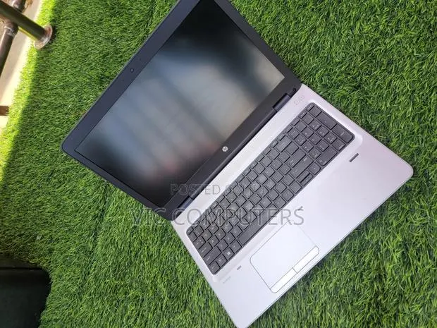 Laptop HP ProBook 655 G3 8GB AMD A10 HDD 500GB · Photo 1