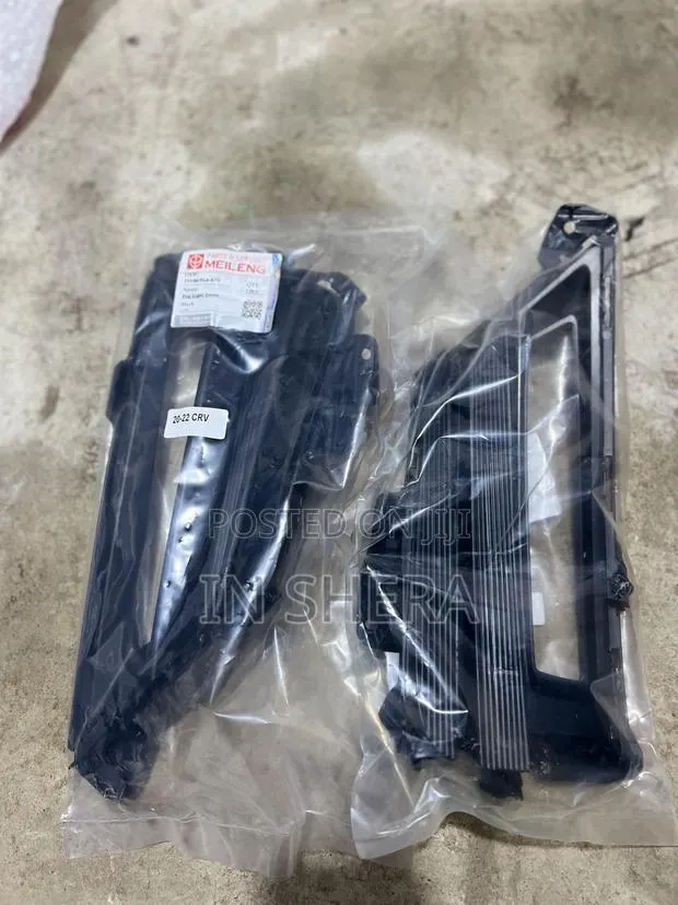 Honda CRV Honda Fog Light Cover For. X 2022 2023 2024 2025 · Photo 1