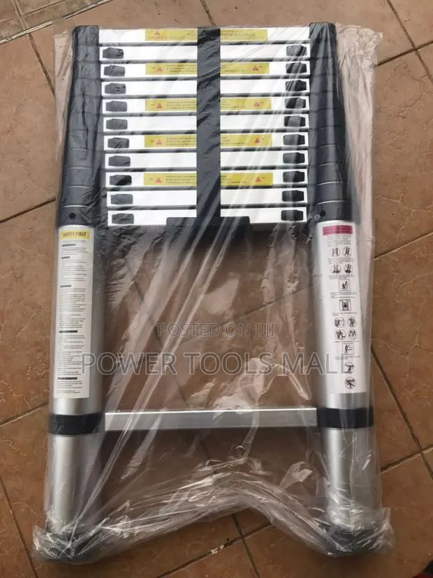 Telescope Ladder 11 Steps 3.5m · Photo 1