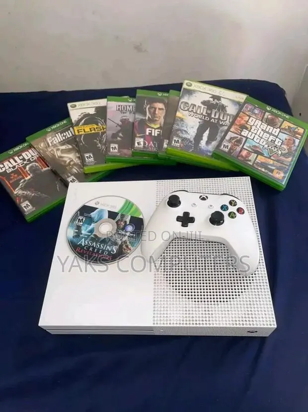 Xbox One S White · Photo 1