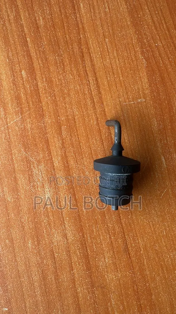 Automatic Transmission Fluid (ATF) Filler Cap for Honda Cars · Photo 1