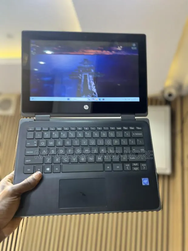 Laptop HP ProBook 11 X360 4GB Intel Celeron SSD 128GB · Photo 1
