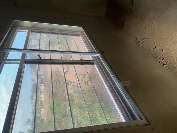 New Design Louver Windows · Photo 1