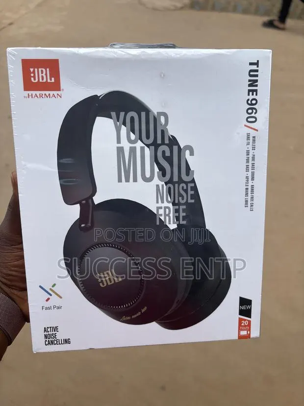 JBL Tune960 · Photo 1