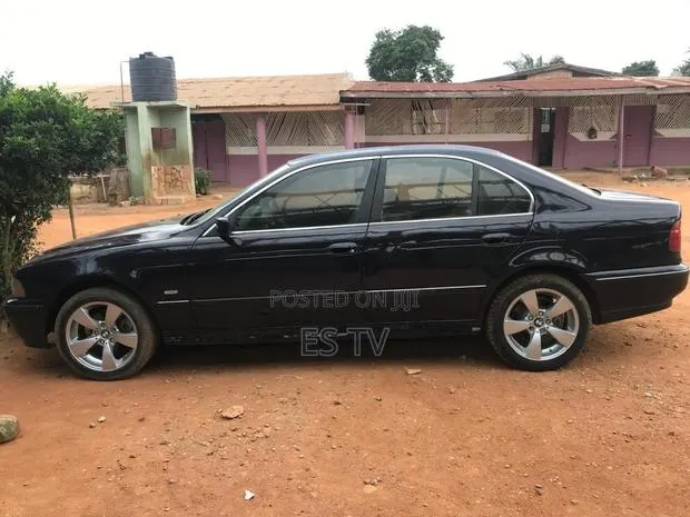 BMW 5 Series 2003 Black · Photo 1
