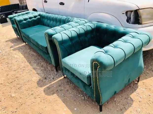 Sofas Chairs · Photo 1